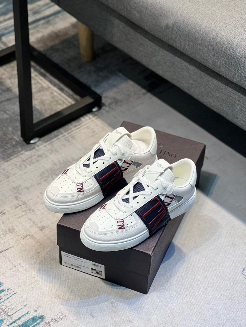 Valentino Sneakers